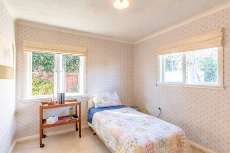 Photo of property in 22 Moana Road, Paraparaumu, 5032