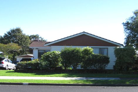 Photo of property in 39 Marendellas Drive, Bucklands Beach, Auckland, 2014