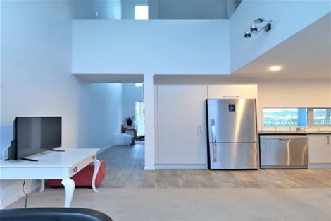 Photo of property in 31 Reynolds Place, Papamoa Beach, Papamoa, 3118