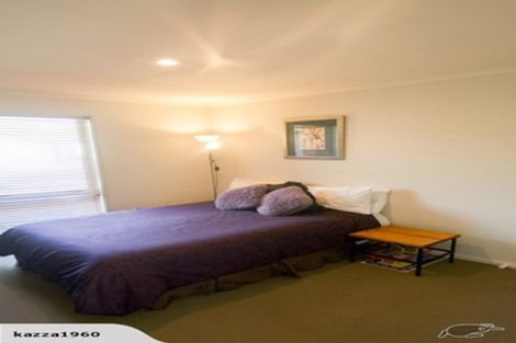 Photo of property in 5 Hamon Place, Pukehangi, Rotorua, 3015