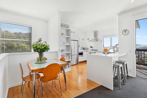 Photo of property in 7d Marjory Close, Broadmeadows, Wellington, 6035