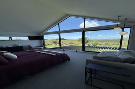 Photo of property in 31 Oakpark Place, West Harbour, Auckland, 0618