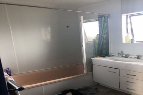 Photo of property in 14 Leila Place, Clover Park, Auckland, 2019