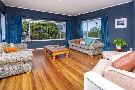 Photo of property in 12 Oban Road, Browns Bay, Auckland, 0630