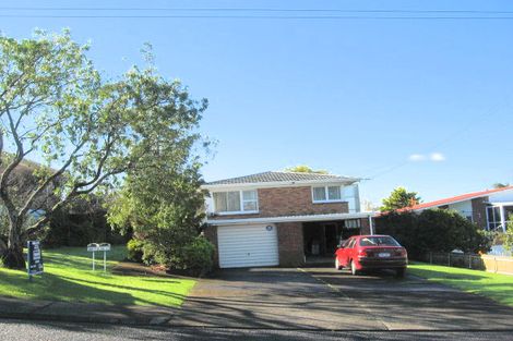 Photo of property in 2/28 Udys Road, Pakuranga, Auckland, 2010