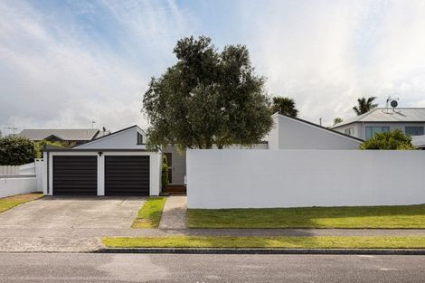 Photo of property in 1 Douglas Place, Papamoa Beach, Papamoa, 3118