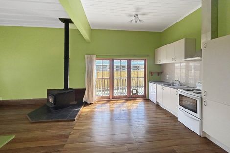 Photo of property in 28 Alexander Street, Awapuni, Palmerston North, 4412