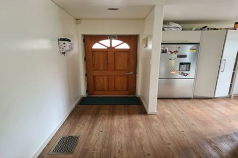 Photo of property in 2/79 Mountbatten Avenue, Hillcrest, Auckland, 0627