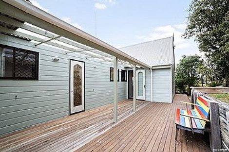 Photo of property in 68 Redwing Street, Browns Bay, Auckland, 0630