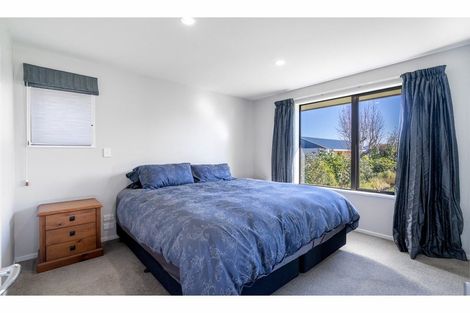 Photo of property in 37 Vogel Place, Waikiwi, Invercargill, 9810