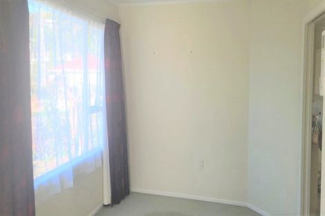 Photo of property in 28 Cambridge Street, Tawa, Wellington, 5028