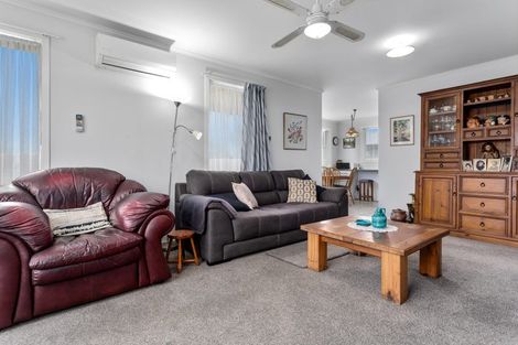 Photo of property in 29 Rata Avenue, Edgecumbe, 3120