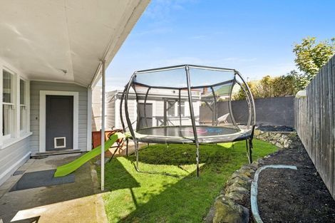 Photo of property in 19 Asquith Street, Caversham, Dunedin, 9012