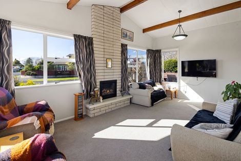 Photo of property in 21 Fitzroy Avenue, Fitzroy, Hamilton, 3206
