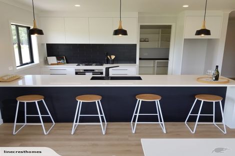 Photo of property in 3/213 Thornton Road, Cambridge, 3434