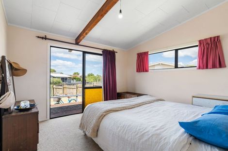 Photo of property in 107 Lorraine Place, Whangamata, 3620