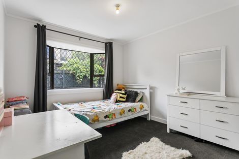 Photo of property in 2/11 Beach Road, Pahurehure, Papakura, 2113