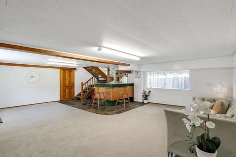 Photo of property in 53 Hartley Terrace, Massey, Auckland, 0614