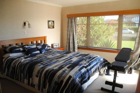 Photo of property in 21 Harris Street, Waimate, 7924