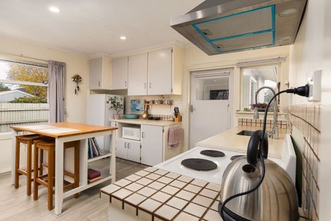 Photo of property in 16 Edward Street, Waimate, 7924