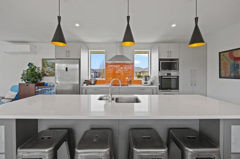 Photo of property in 27 Pegasus Main Street, Pegasus, 7612