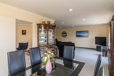 Photo of property in 4 Rifleman Lane, Paraparaumu Beach, Paraparaumu, 5032