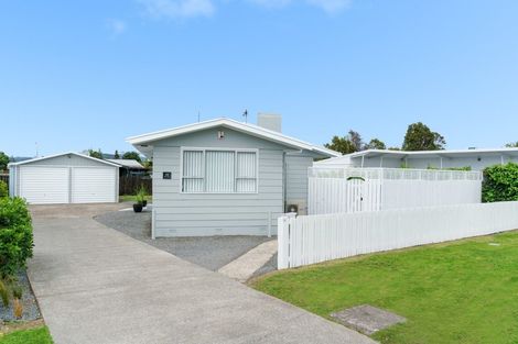 Photo of property in 14 Girven Road, Mount Maunganui, 3116