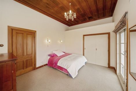 Photo of property in 10 Regent Street, Hawera, 4610