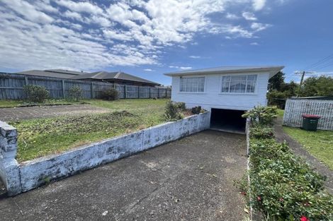 Photo of property in 13 Wilton Street, Westown, New Plymouth, 4310