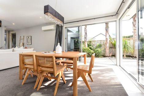 Photo of property in 12 The Rocks, Flagstaff, Hamilton, 3210