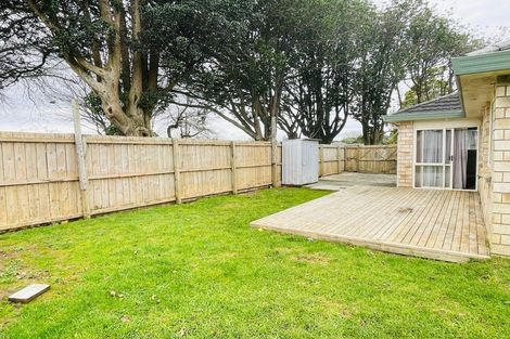 Photo of property in 53 Kayes Road, Pukekohe, 2120