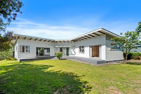 Photo of property in 24 Victoria Street, Carterton, 5713