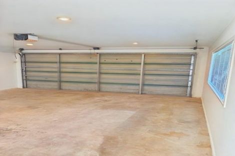 Photo of property in 33 Opawa Crescent, Favona, Auckland, 2024