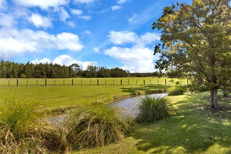 Photo of property in 24 Angus Place, Rangiora, 7400