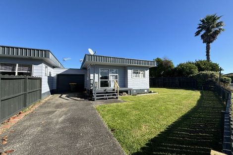 Photo of property in 1b Magnolia Drive, Waiuku, 2123