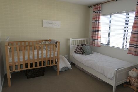 Photo of property in 49/22 Northcross Drive, Oteha, Auckland, 0632