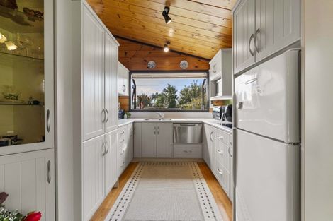 Photo of property in 30 Cassandra Street, Stratford, 4332