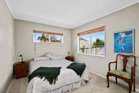 Photo of property in 55 Kath Hopper Drive, Orewa, 0931