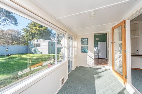 Photo of property in 10 Eaton Crescent, Otamatea, Whanganui, 4500