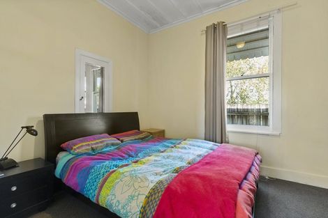 Photo of property in 1 Wairau Avenue, Avondale, Auckland, 1026