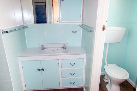 Photo of property in 5 Stuart Street, Holmes Hill, Oamaru, 9401