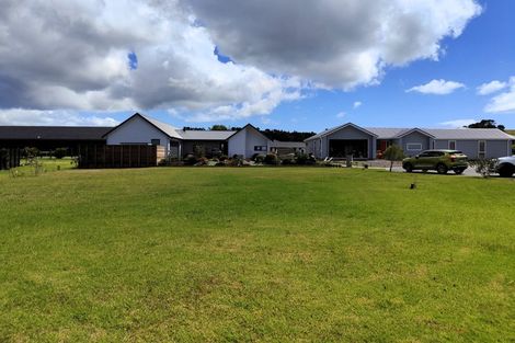 Photo of property in 3 Park Crescent, Mangawhai Heads, Mangawhai, 0505