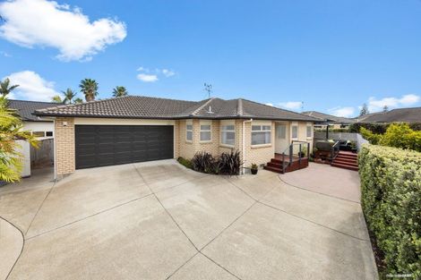 Photo of property in 18a Doment Crescent, Orewa, 0931