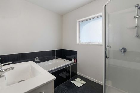 Photo of property in 66 Waterside Drive, Pyes Pa, Tauranga, 3112