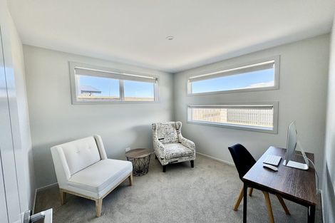 Photo of property in 269 Te Okuroa Drive, Papamoa, 3118