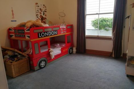 Photo of property in 5 Rutland Road, Stanley Point, Auckland, 0624