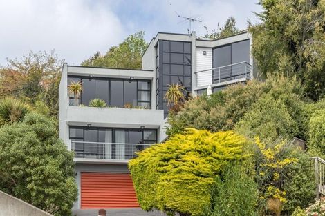 Photo of property in 105 Cannon Hill Crescent, Mount Pleasant, Christchurch, 8081