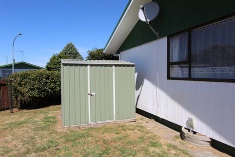 Photo of property in 1 Waitara Place, Tokoroa, 3420