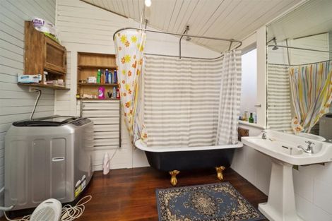 Photo of property in 39 Tauhuri Street, Manaia, 4612