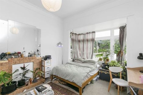 Photo of property in 27 Arlington Street, Mount Cook, Wellington, 6011